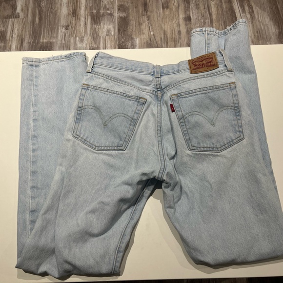 Women’s Original 501 Levis Jeans - Picture 3 of 6